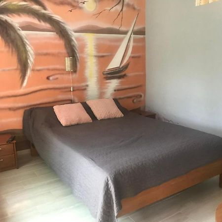 Baza Otdyha Primor'E Hotel Primorskoye Ngoại thất bức ảnh